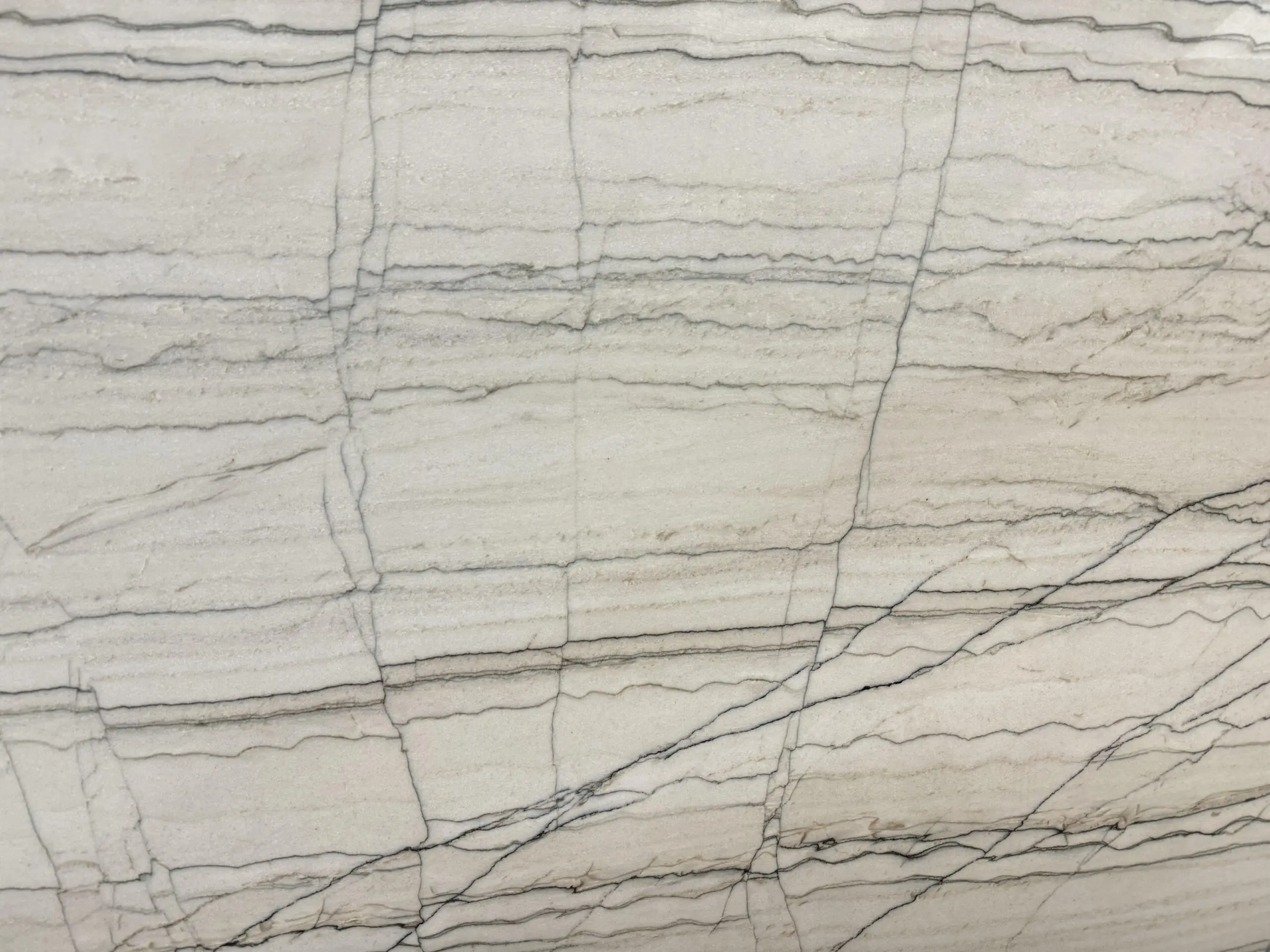 WHITE MACAUBAS QUARTZITE