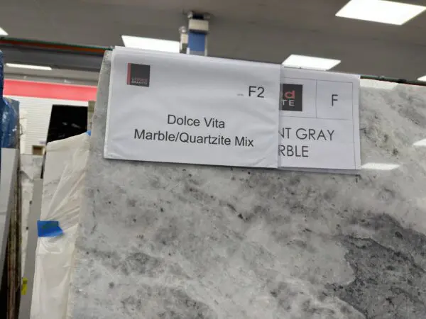 DOLCE VITA MARBLE & QUARTZITE MIX